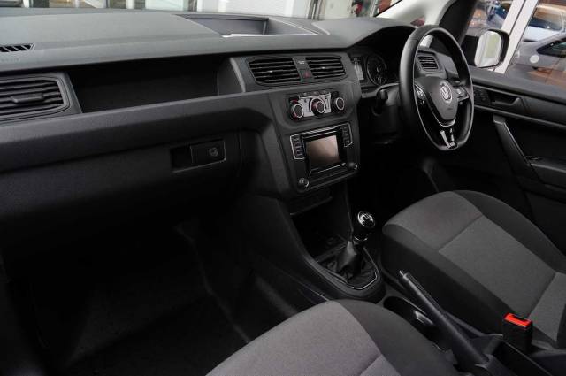 2020 Volkswagen Caddy C20 Panel van Startline SWB 102 PS 2.0 TDI 5sp Manual