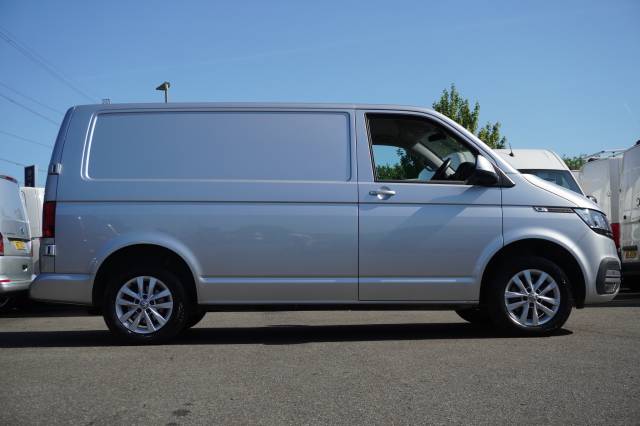 2024 Volkswagen Transporter 2.0 T30 TDI 150 Van DSG Highline SWB
