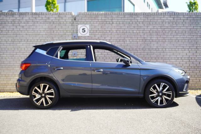 0 SEAT Arona 1.0 TSI 110 FR Edition