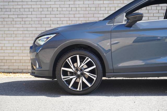 0 SEAT Arona 1.0 TSI 110 FR Edition