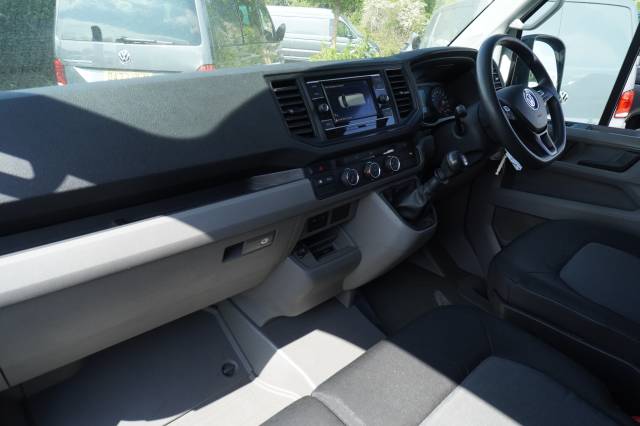 Volkswagen Crafter 2.0 CR35 TDI 140PS High Roof Van Trendline MWB
