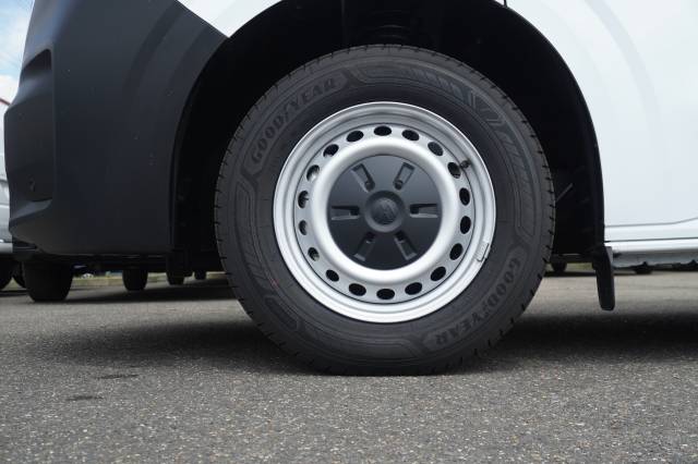 2025 Volkswagen Transporter 2.0 T28 TDI 110 Van Commerce Plus SWB