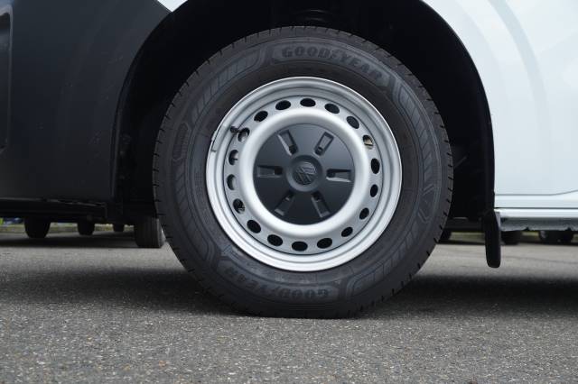 Volkswagen Transporter 2.0 T28 TDI 110 Van Commerce Plus SWB