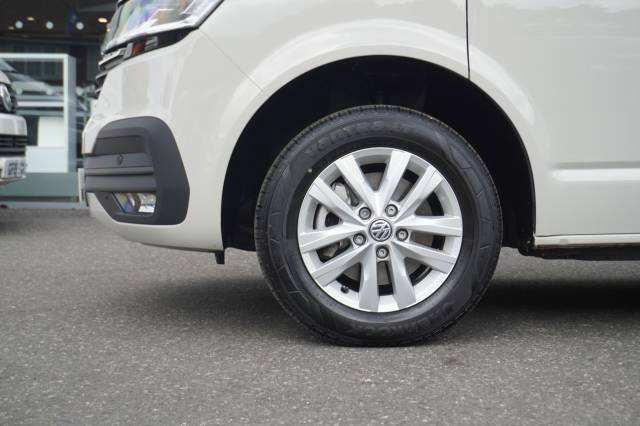2024 Volkswagen Transporter 2.0 T28 TDI 110 Van Highline SWB