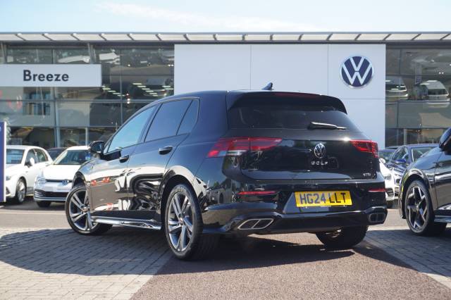 2024 Volkswagen Golf 1.5 eTSI 150 DSG R-Line