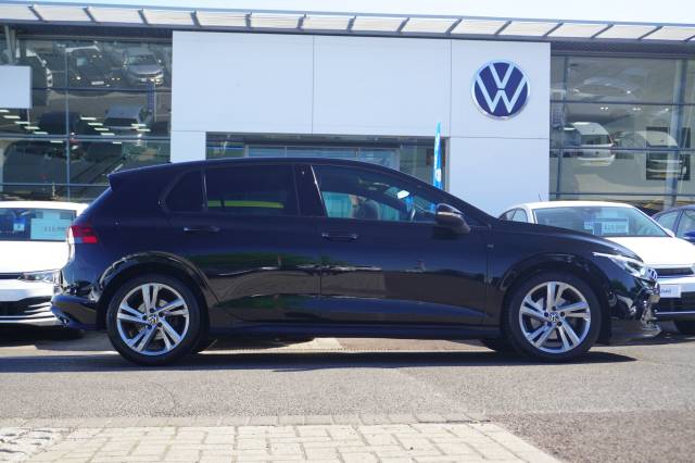 2024 Volkswagen Golf 1.5 eTSI 150 DSG R-Line