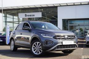 VOLKSWAGEN T-ROC 2024 (24) at Breeze Poole