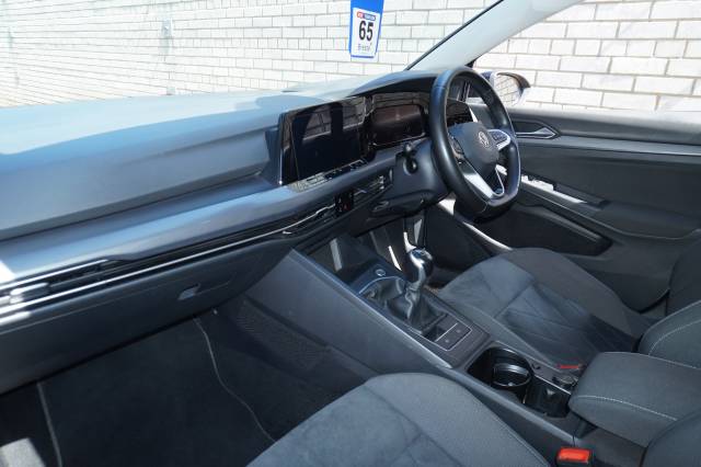 Volkswagen Golf 1.5 TSI Style