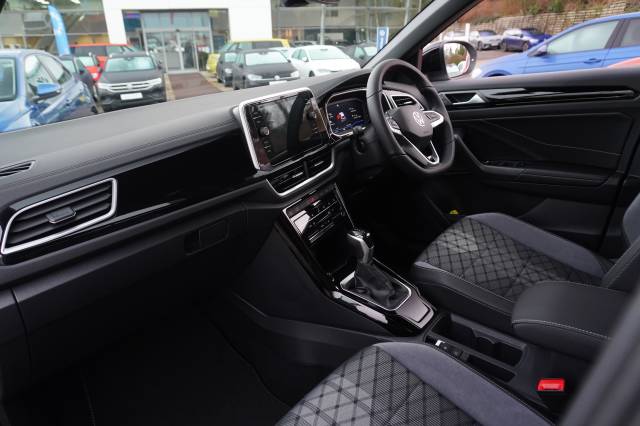 2025 Volkswagen T-Roc 1.5 TSI DSG R-Line