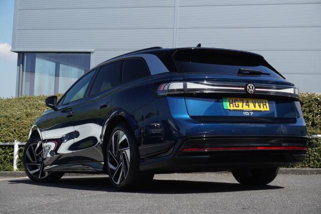 2025 Volkswagen Id.7 77kWh Match Pro