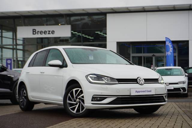 Volkswagen Golf 1.5 TSI EVO 150 DSG Match Edition Hatchback Petrol Pure white