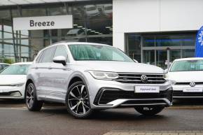 VOLKSWAGEN TIGUAN 2023 (72) at Breeze Poole