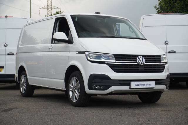 Volkswagen Transporter 2.0 T32 BiTDI 204 Van DSG Highline SWB Panel Van Diesel Candy white