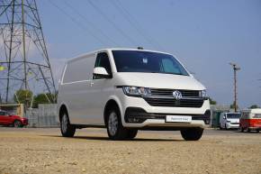 VOLKSWAGEN TRANSPORTER 2024 (24) at Breeze Poole