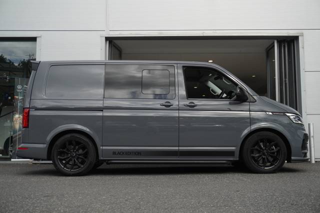 2021 Volkswagen Transporter 2.0 T32 BiTDI 204 Sportline Black Ed Kombi Van DSG Sportline Black Edition SWB