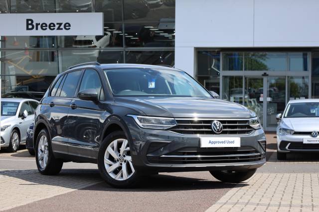 Volkswagen Tiguan 1.5 TSI 150 Life Estate Petrol Dolphin Grey