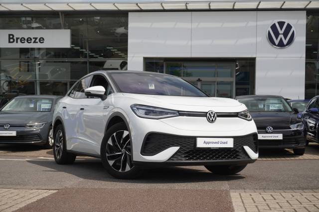 Volkswagen Id.5 77kWh Style Pro Estate Electric Glacier White Black
