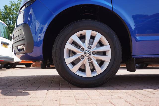 2024 Volkswagen Transporter 2.0 T30 TDI 150 Van Highline SWB