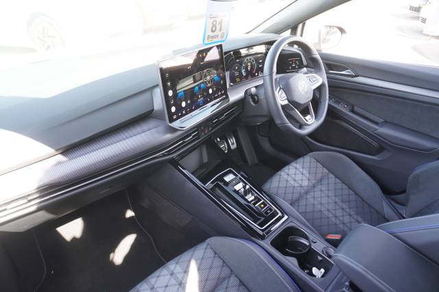 Volkswagen Golf 1.5 eTSI 150 DSG R-Line