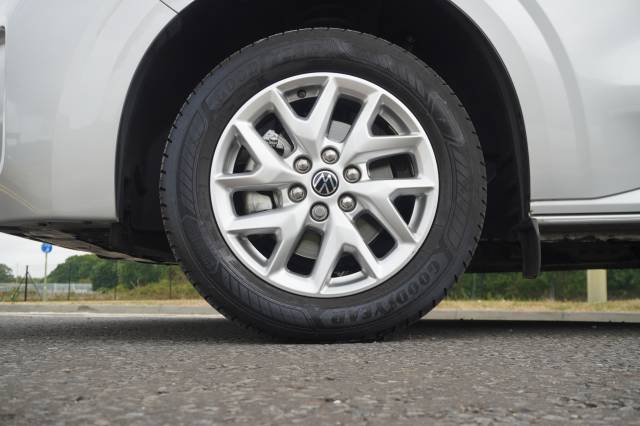 2025 Volkswagen Transporter 2.0 T32 TDI 150 Van Commerce Plus SWB