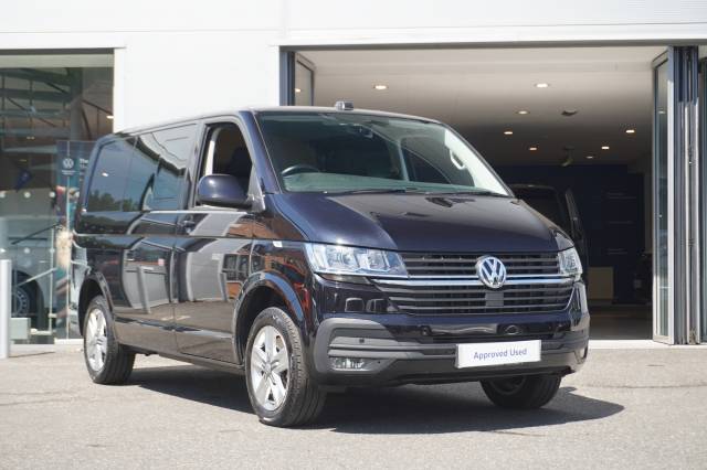 Volkswagen Transporter 2.0 T32 TDI 150 Kombi Van DSG Highline SWB Combi Van Diesel Deep Black