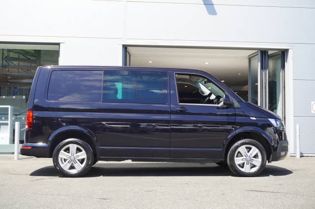 2024 Volkswagen Transporter 2.0 T32 TDI 150 Kombi Van DSG Highline SWB