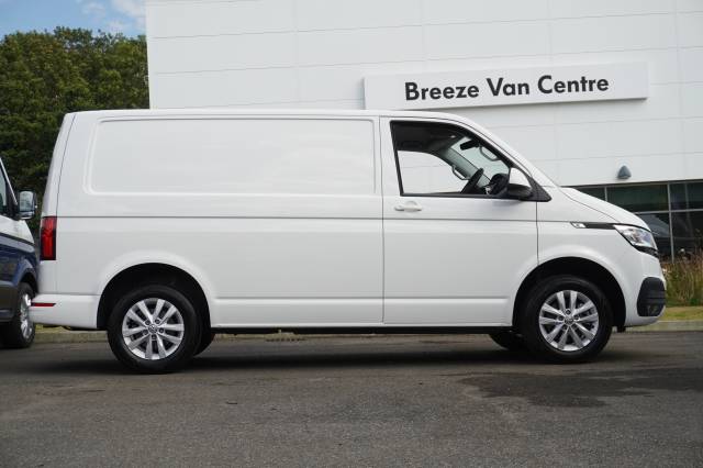 2024 Volkswagen Transporter 2.0 T28 TDI 150 Van Highline SWB