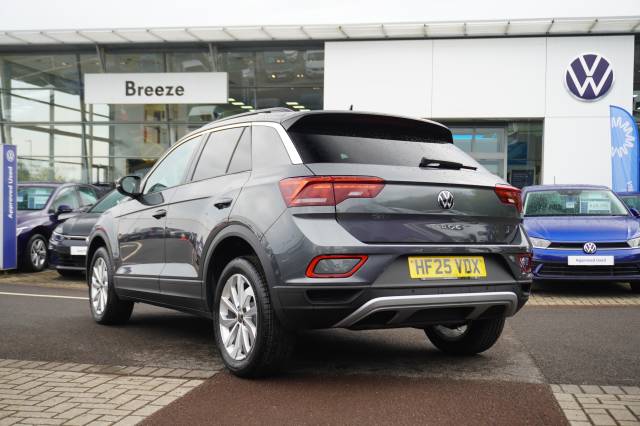 2025 Volkswagen T-Roc 1.5 TSI DSG Match