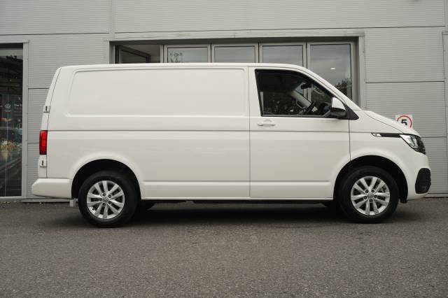 2024 Volkswagen Transporter 2.0 T28 TDI 150 Van Highline SWB