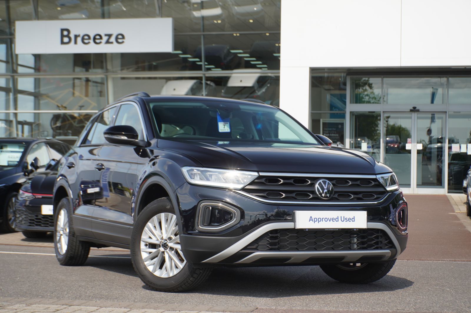 2023 Volkswagen T-Roc