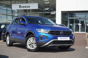 VOLKSWAGEN T-ROC 2022 (22) at Breeze Poole