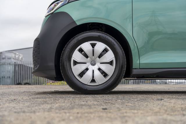 Volkswagen Id. Buzz 77kWh Commerce Plus SWB