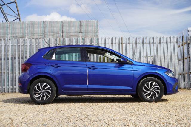 2025 Volkswagen Polo Life 1.0 TSI 95PS 5-speed Manual 5 Door