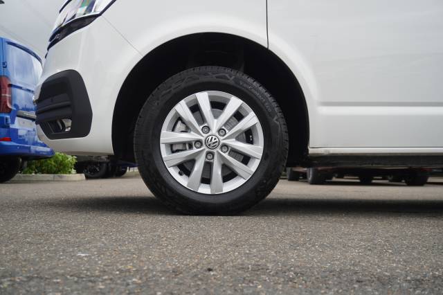 2024 Volkswagen Transporter 2.0 T28 TDI 110 Van Highline SWB