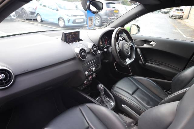 Audi A1 1.4 TFSI 150 S Tronic S Line