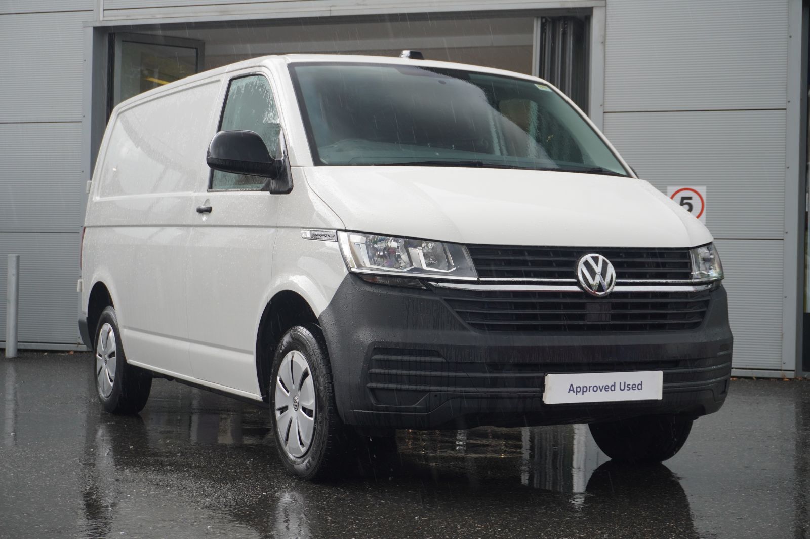 2024 Volkswagen Transporter