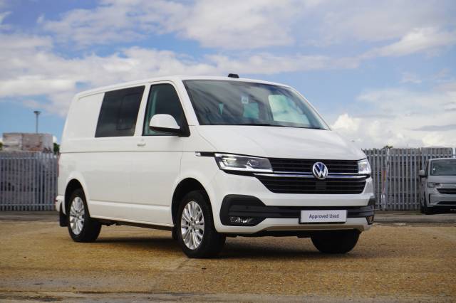 Volkswagen Transporter 2.0 T32 TDI 150 Kombi Van Highline SWB Combi Van Diesel Candy white