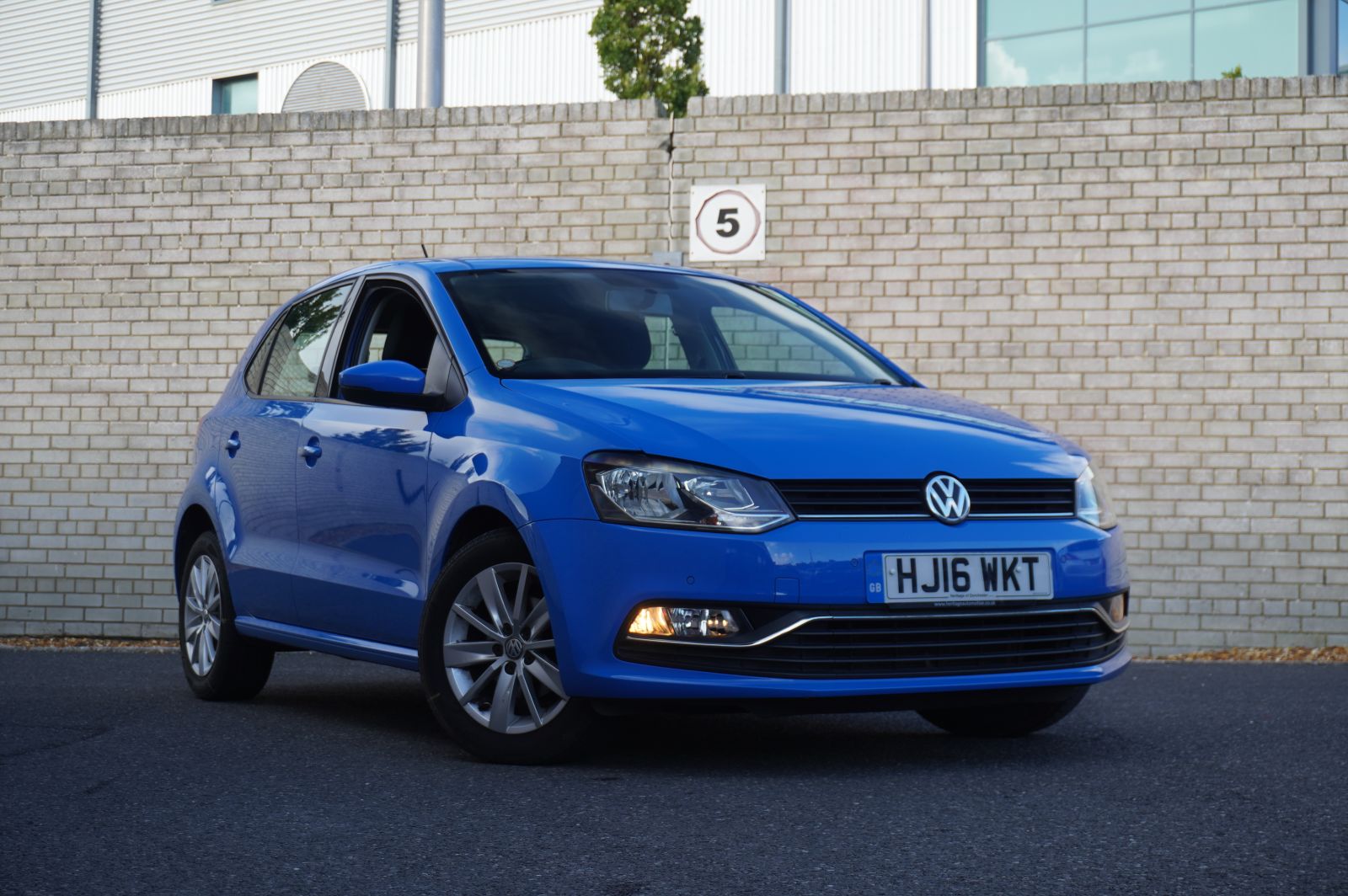 2016 Volkswagen Polo