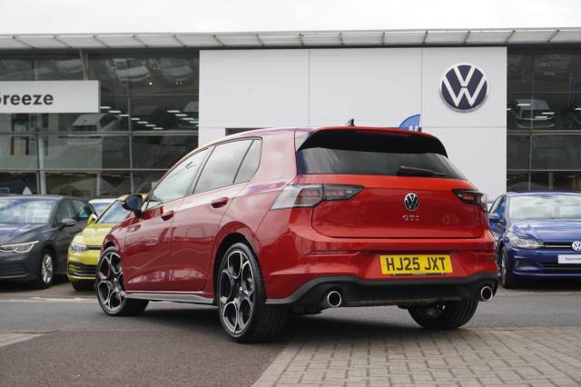 2025 Volkswagen Golf 2.0 TSI 265 DSG GTI