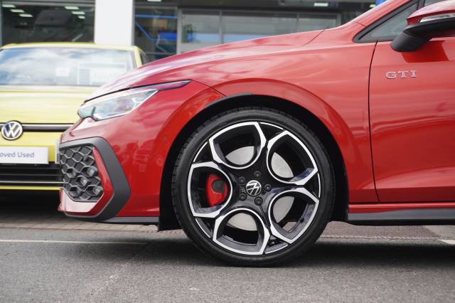2025 Volkswagen Golf 2.0 TSI 265 DSG GTI