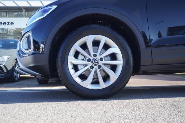 2025 Volkswagen T-Roc 1.5 TSI Match