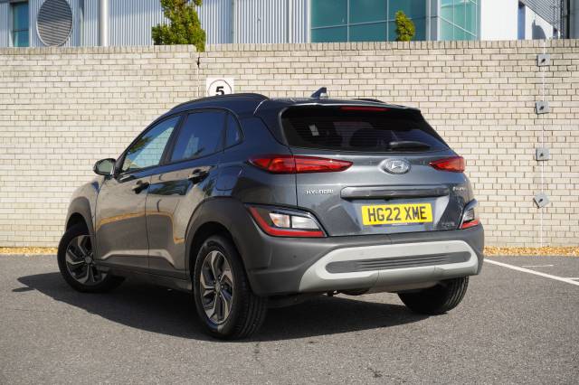 0 Hyundai Kona 1.6 GDi Hybrid DCT SE Connect