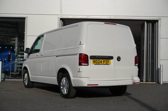 2024 Volkswagen Transporter 2.0 T28 TDI 110 Van Highline SWB