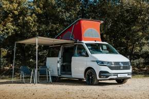VOLKSWAGEN CALIFORNIA 2024 (74) at Breeze Poole