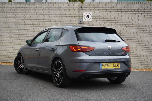 SEAT Leon 2.0 TSI 300 Cupra