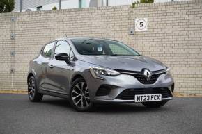 RENAULT CLIO 2023 (23) at Breeze Poole