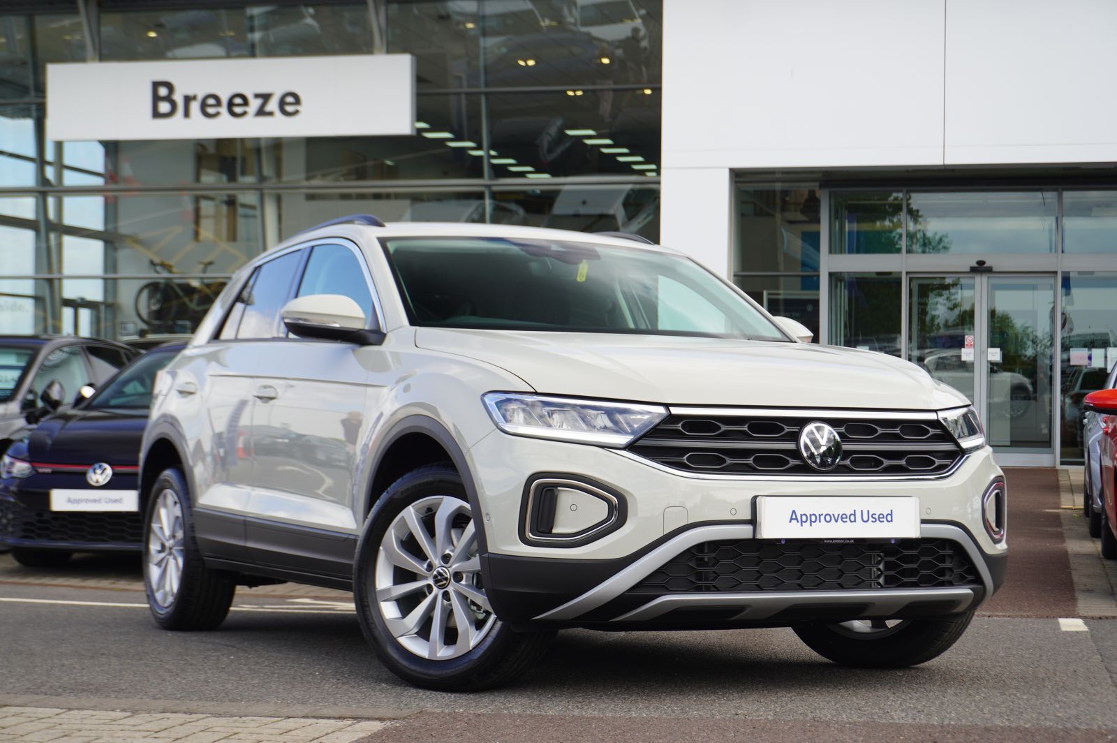 2025 Volkswagen T-Roc