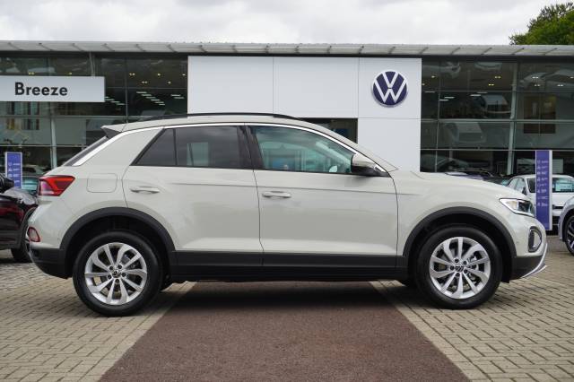 2025 Volkswagen T-Roc TSI 115 Match