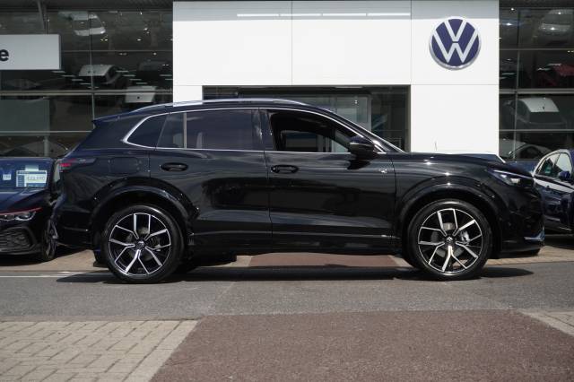 2025 Volkswagen Tiguan 1.5 eTSI 150 DSG R-Line
