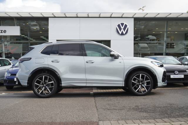 2025 Volkswagen Tiguan 1.5 eTSI 150 DSG R-Line